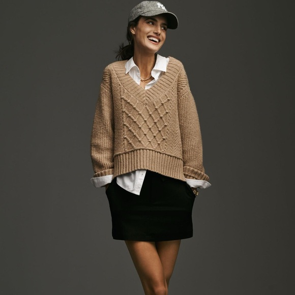 THE TILLIE V-NECK PULLOVER SWEATER BY MAEVE - Picture 7 of 12